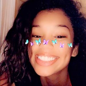 Meet your Posher, Priscilla